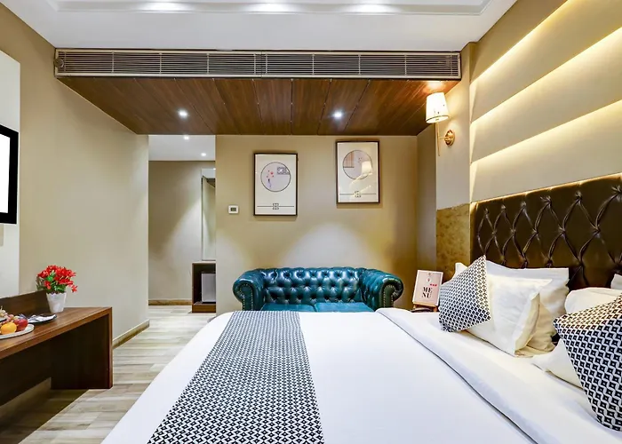 Hotel Aman Inn
