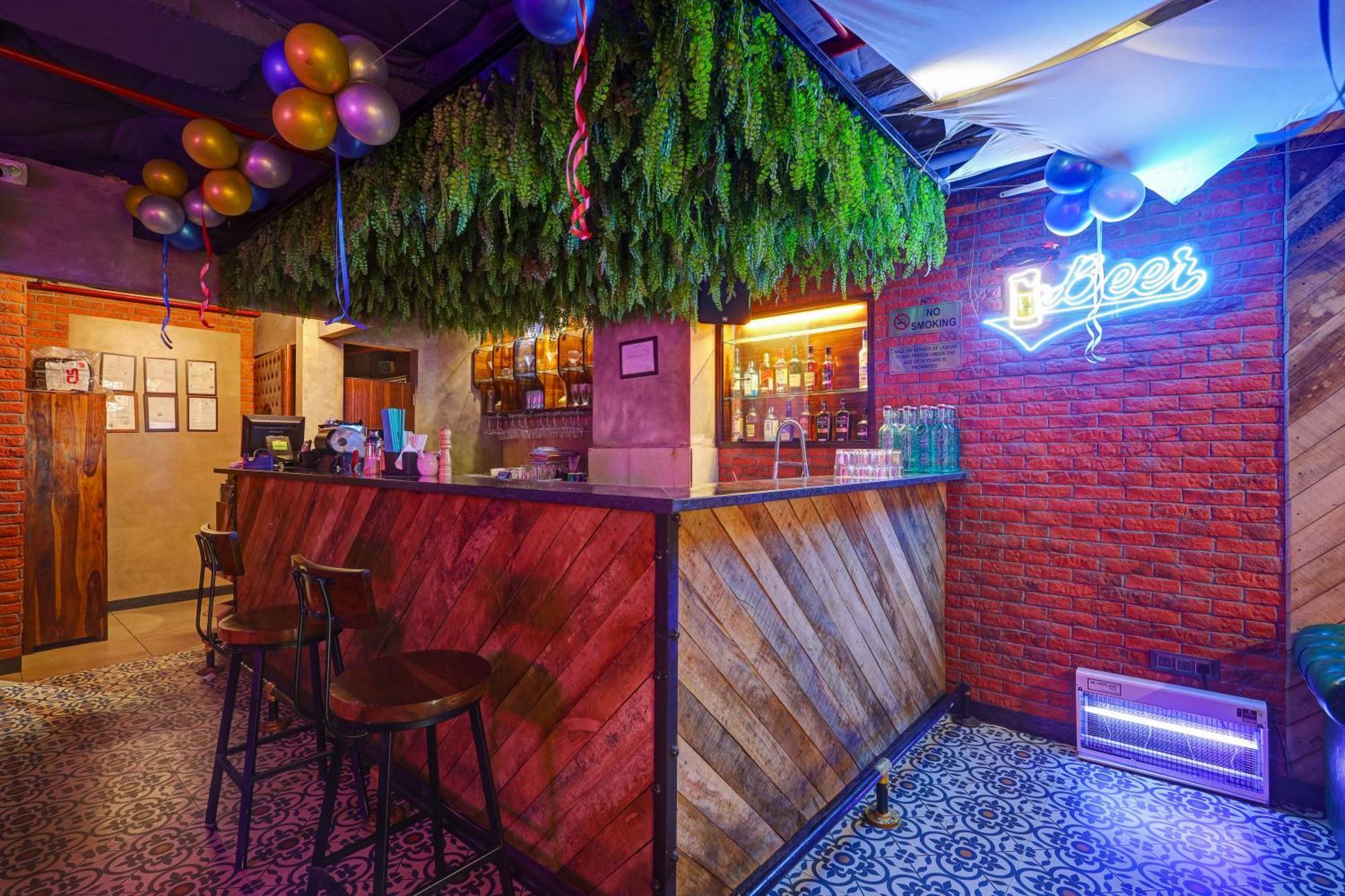 Hotel Aman Inn