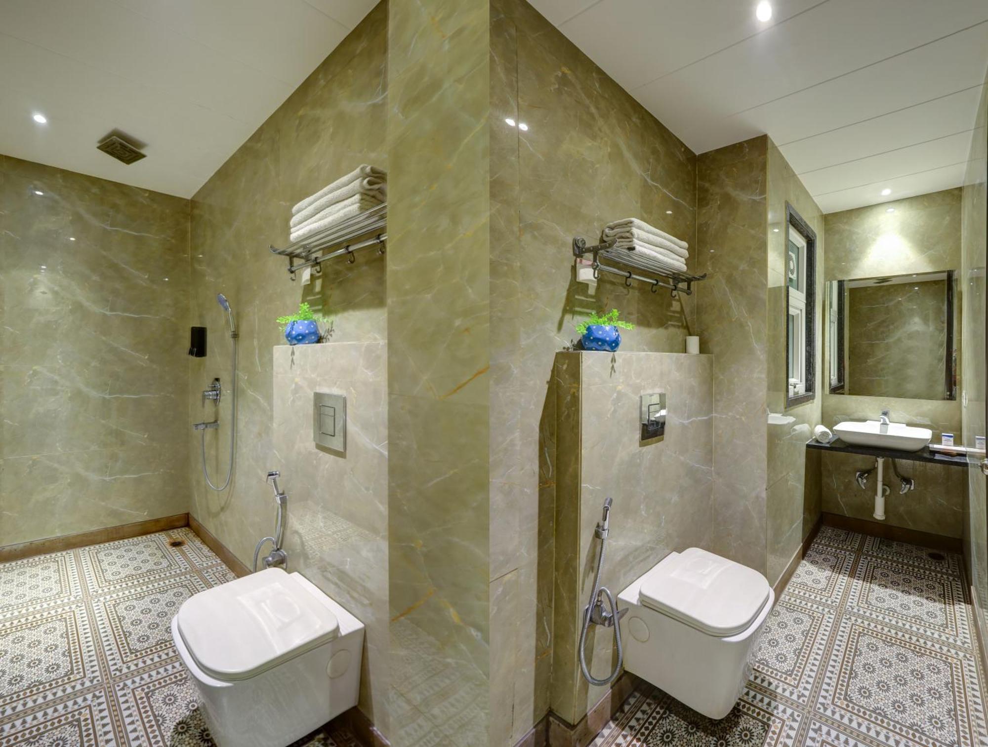 Hotel Hotel Aman Inn 4*