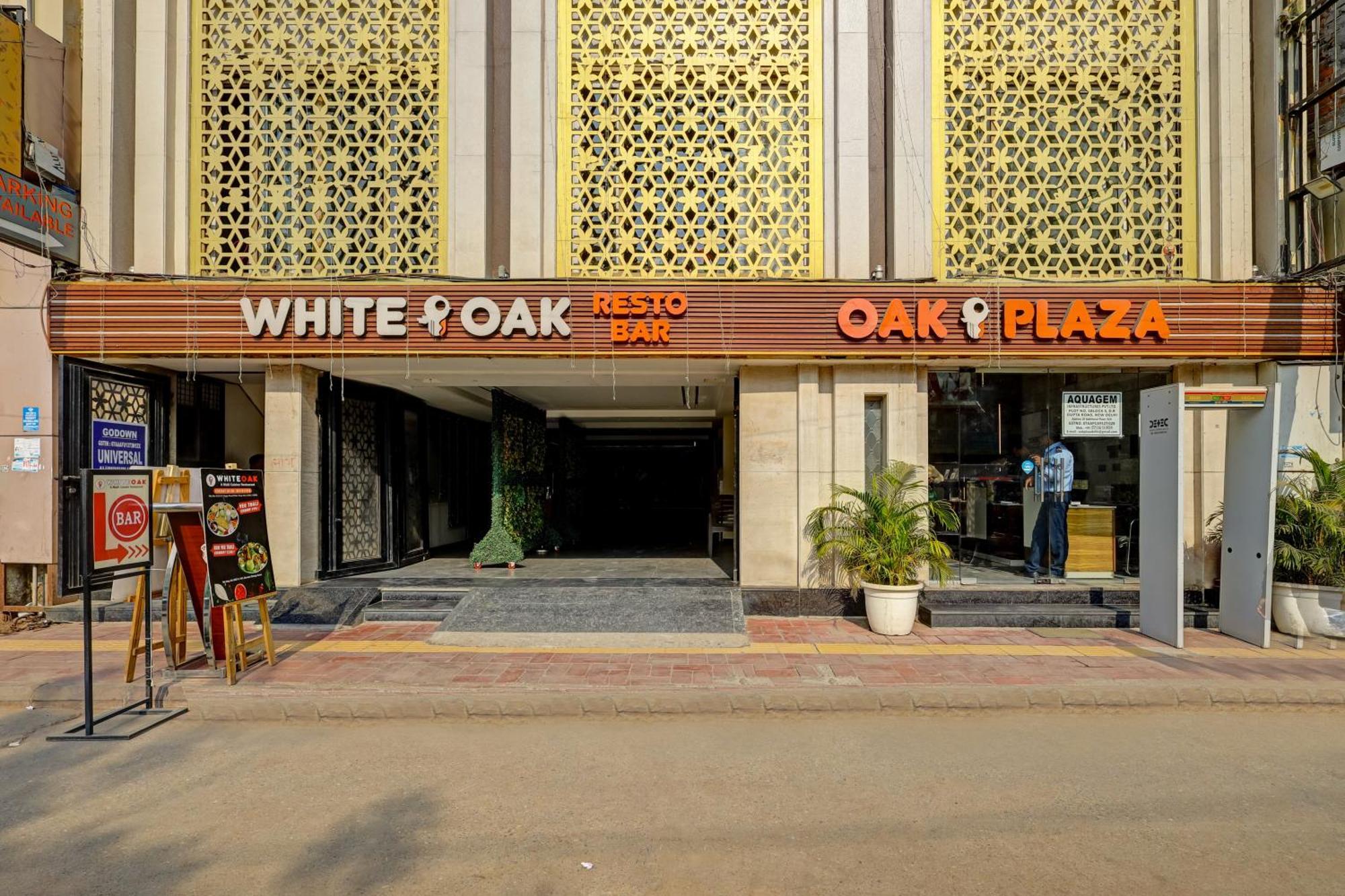 Hotel Hotel Aman Inn 4*
