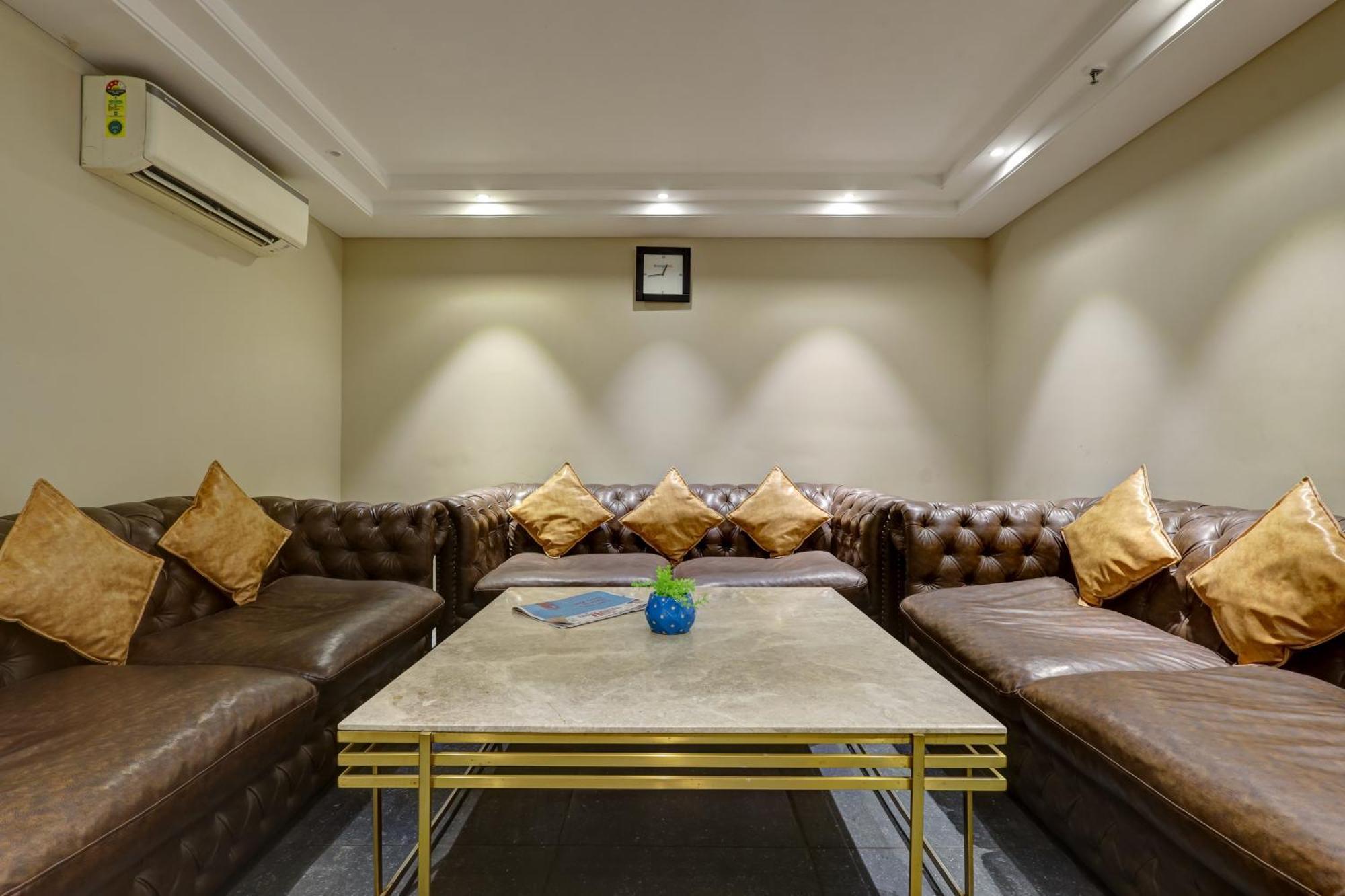 Hotel Aman Inn 4*