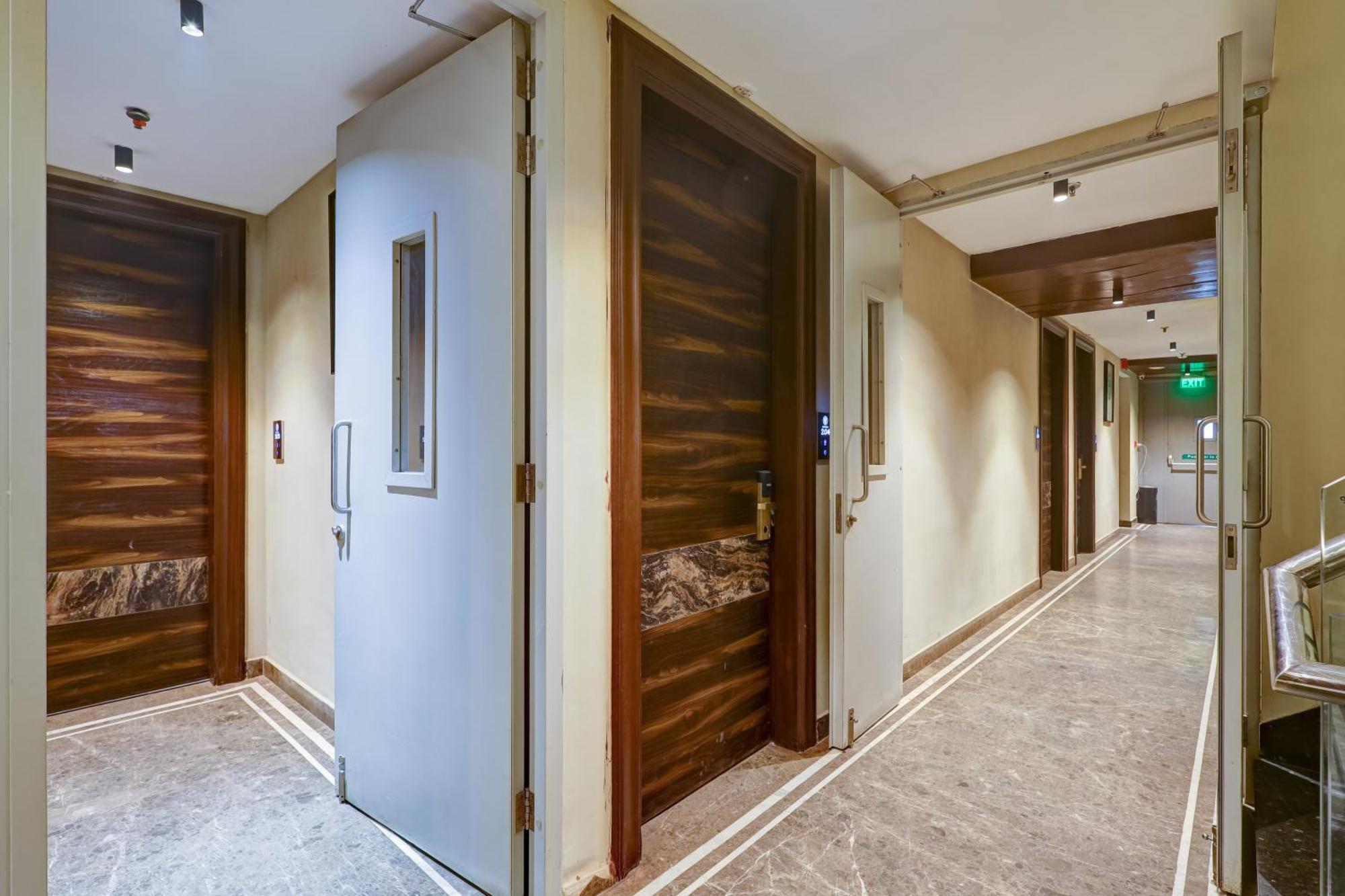 Hotel Aman Inn New Delhi