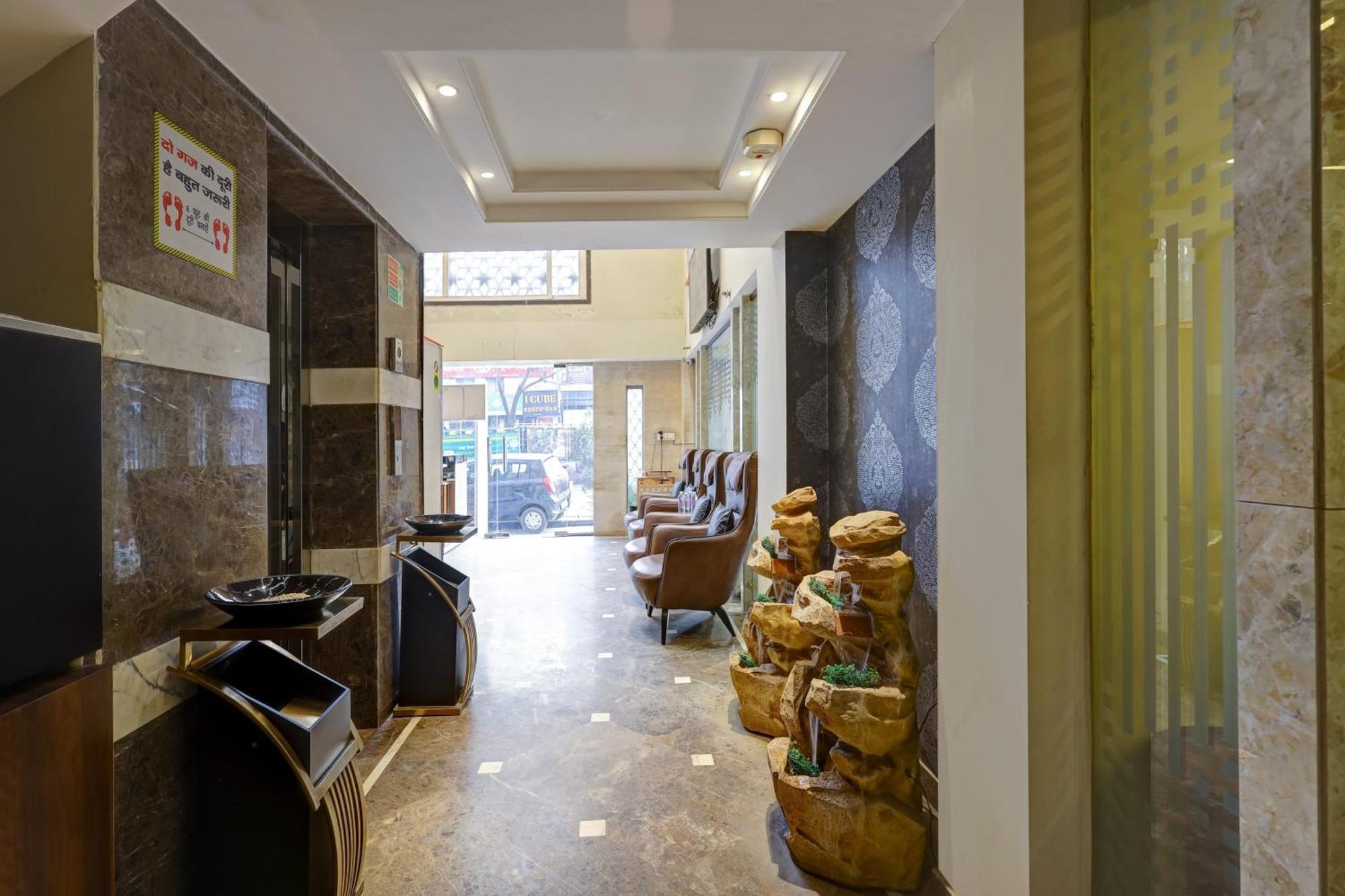 Hotel Hotel Aman Inn 4*