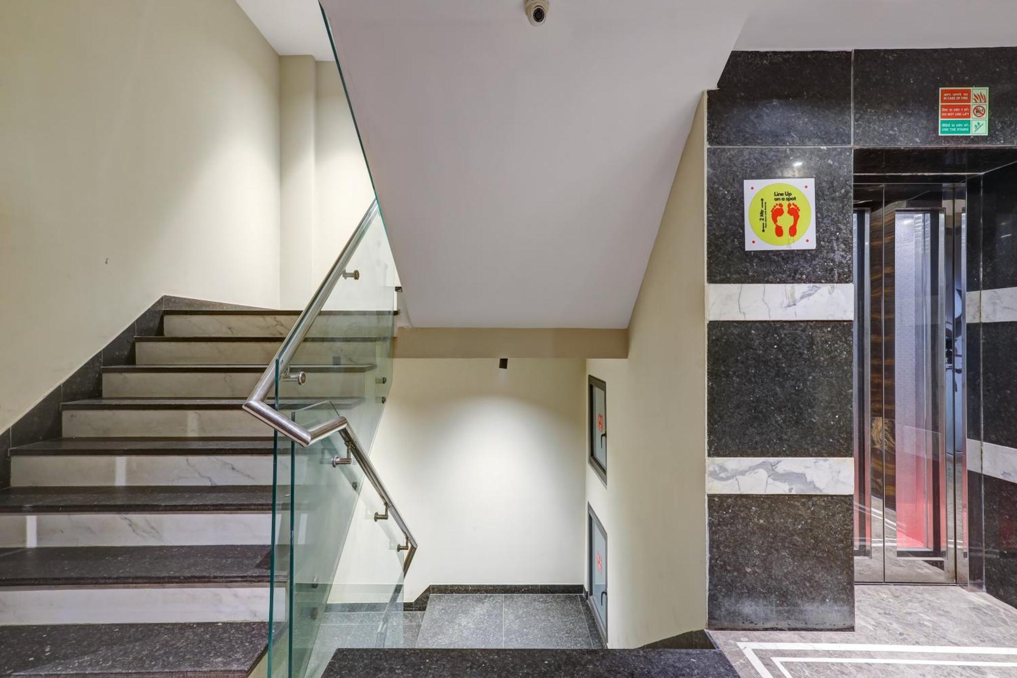 Hotel Aman Inn 4* New Delhi
